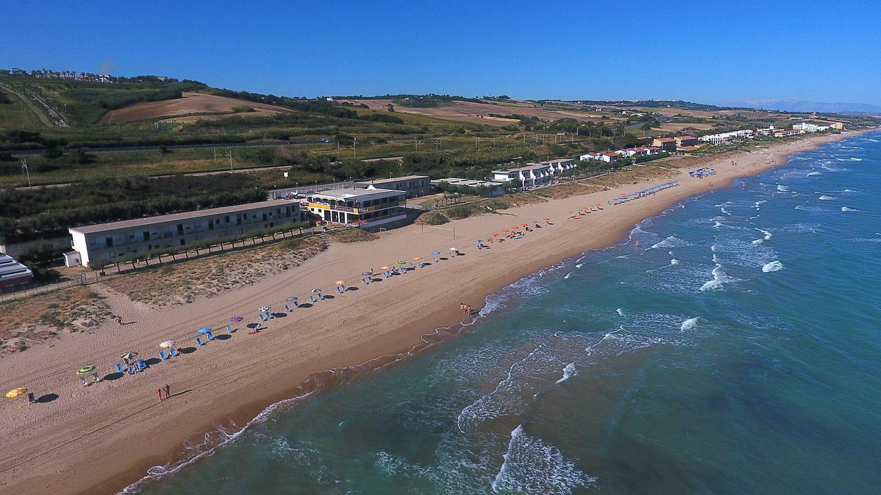 Villaggio Azzurra Termoli Buitenkant foto